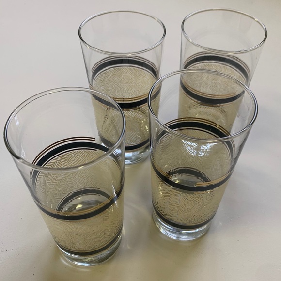 Navy Blue, Gold, & Cream Drinking Glasses - Picture 2 of 6